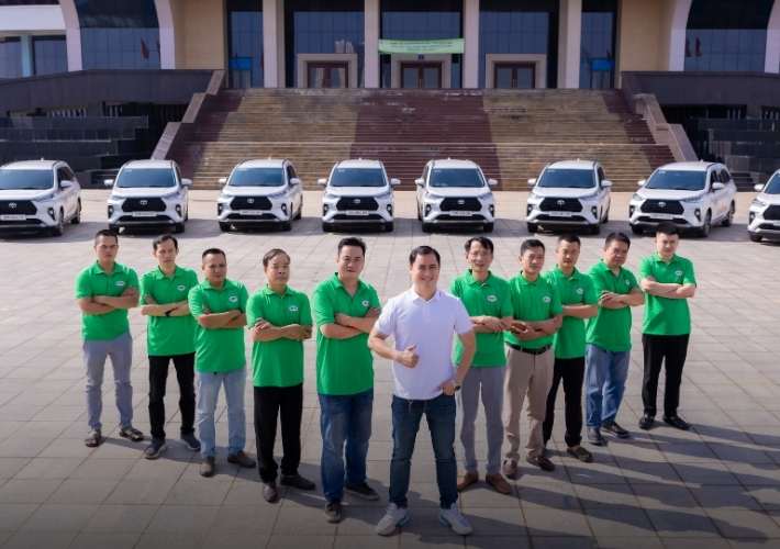 Hà Nội HTL Car Lựa Chọn Toyota Veloz Cross – Lan Tỏa Hình Ảnh Vận Tải Chuyên Nghiệp Tại Bắc Giang